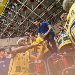 Meet your Posher, Monyea